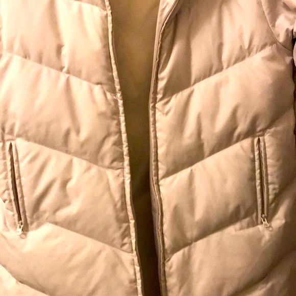 Girl, Down Jacket for winter, size 140/72, excellent condition, like brand new - Picture 3 of 8